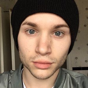 Meet your Posher, Howard